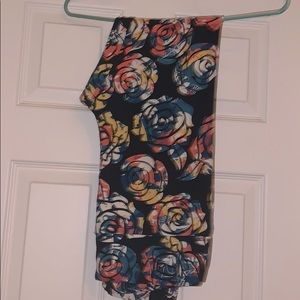 TC LuLaRoe Leggings
